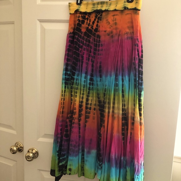 Pull on long skirt - Picture 1 of 1